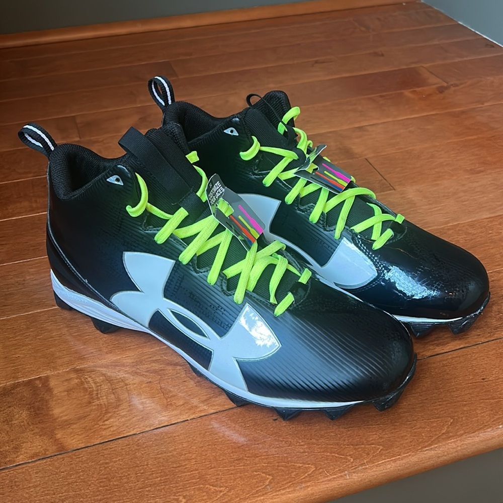 NWT Under Armour Men's Cleats Black White Armour Bound Size 15